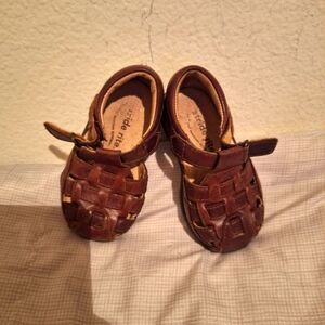 Stride rite leather sandles toddler size 5.5